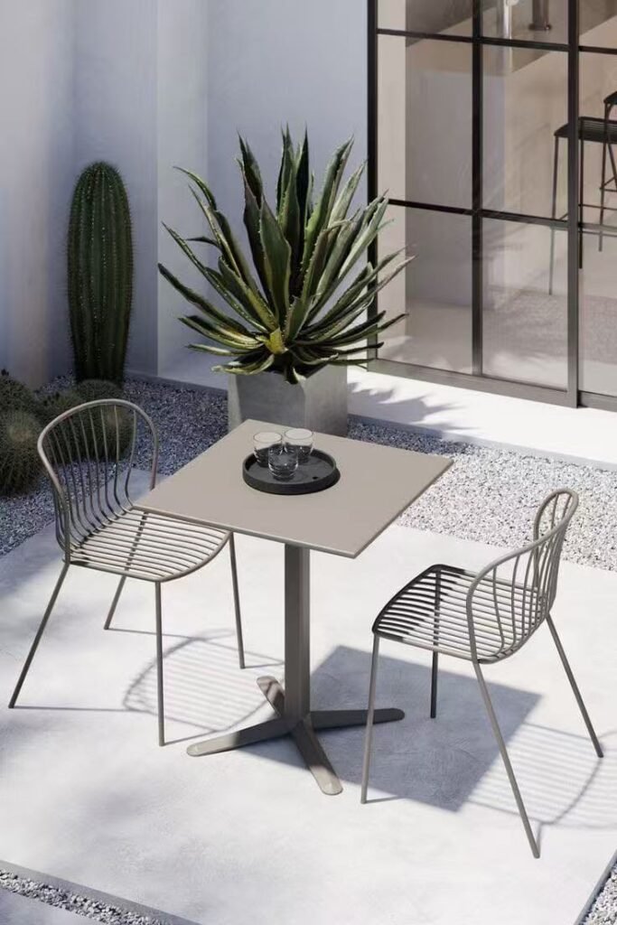 Outdoor-Möbelhersteller und Metallmöbelfabrik für Gartenmöbel-Großhandel und OEM/ODM-Projekte