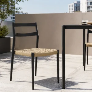 Chaise de salle à manger d'extérieur en métal avec corde tissée Nerio
